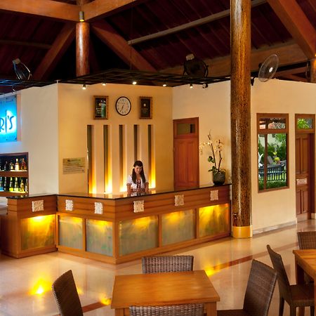 Febri's Hotel&Spa Kuta Lombok Exterior foto